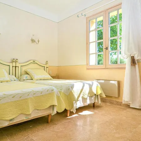 Prachtig In Montaren En St Mediers Vakantiehuis *